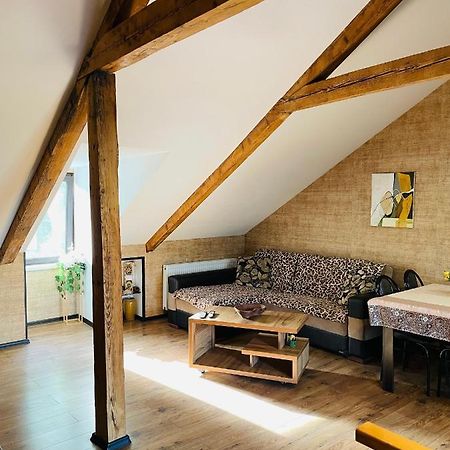 Beautiful Apartment On Atoneli 트빌리시 외부 사진