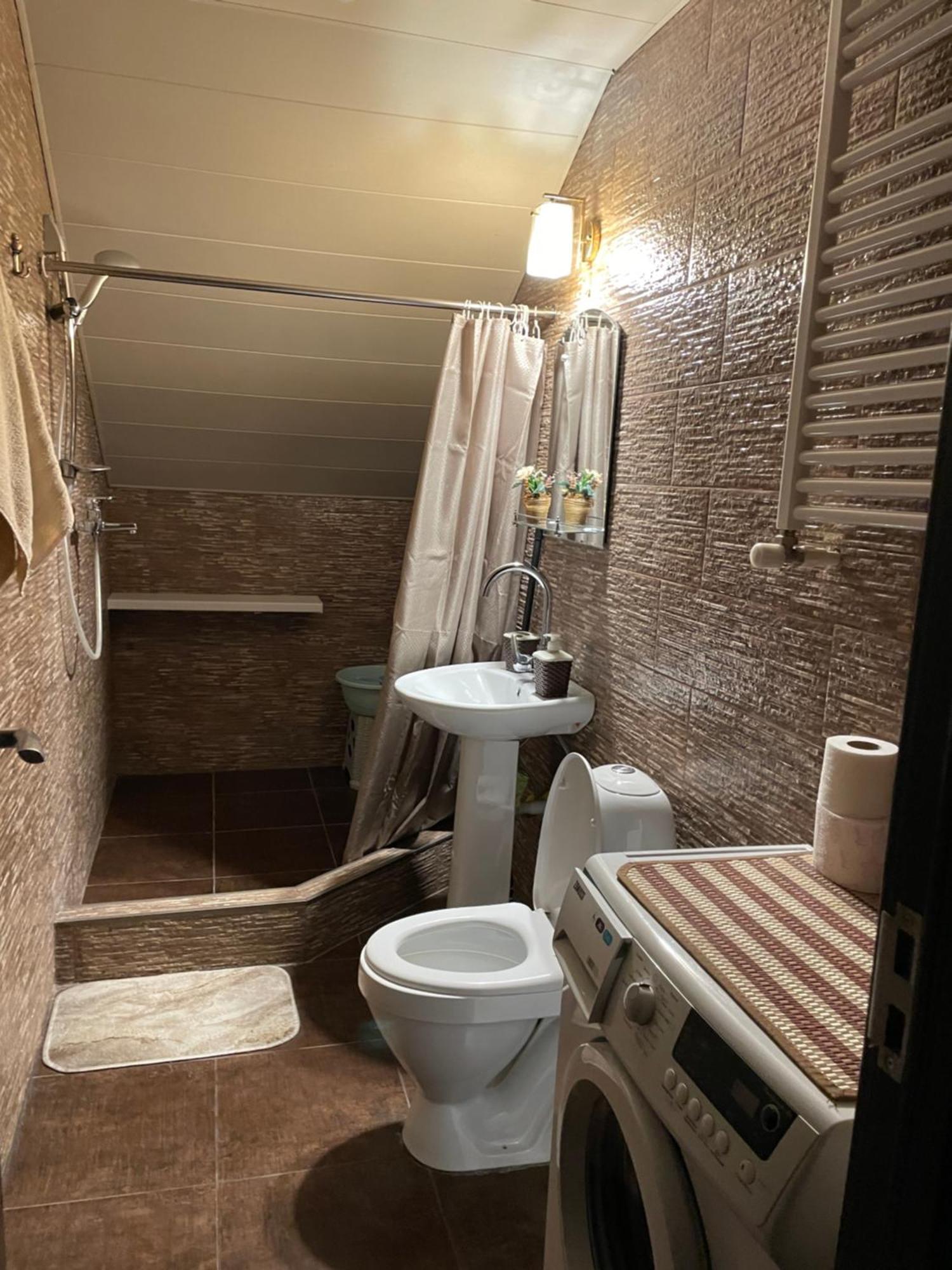 Beautiful Apartment On Atoneli 트빌리시 외부 사진